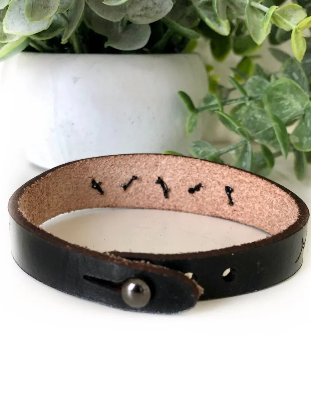 MishaGirl Leather thin black